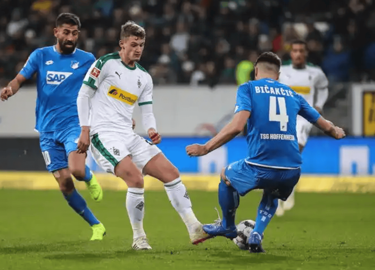 汉堡主帅力争胜利，球队备战如火如荼