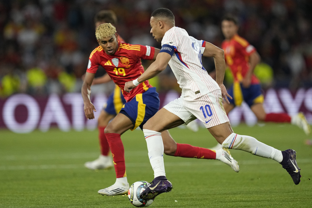 关于欧国联比赛：哥伦比亚击败秘鲁，客场保持不败势头的信息