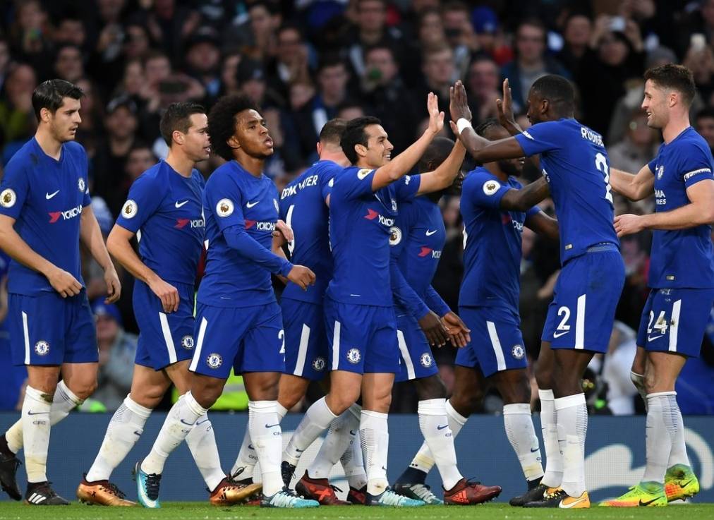 切尔西客场战胜阿贾克斯，提前锁定小组出线(切尔西客场战胜阿贾克斯,提前锁定小组出线了吗)