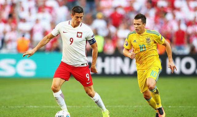 乌克兰队拼尽全力，保持不败(乌克兰队近况)